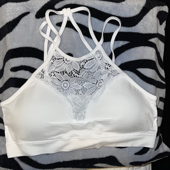 **BRAND NEW White Lace Bralette** - Picture 1 of 4
